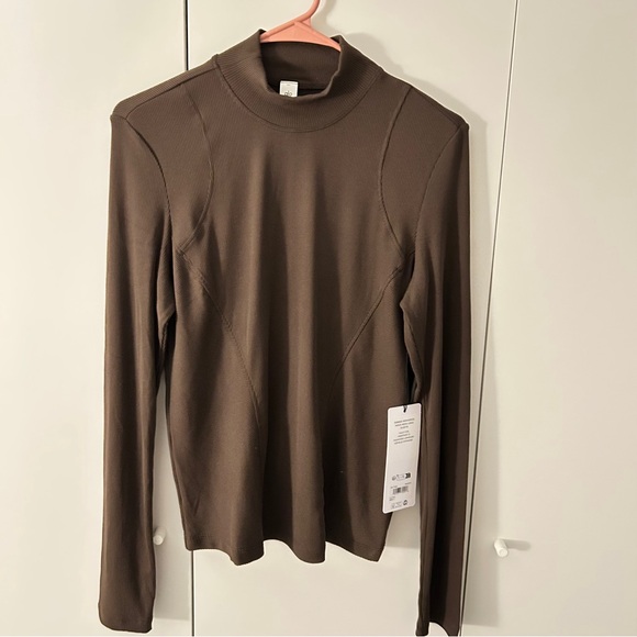 ALO Yoga Ribbed Mock Neck Long Sleeve in Brown - Picture 2 of 7